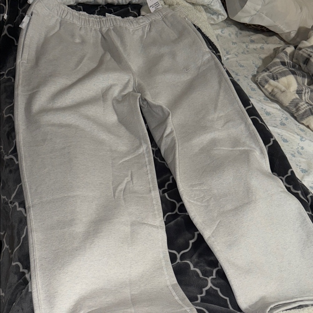 Nike Light Gray Joggers